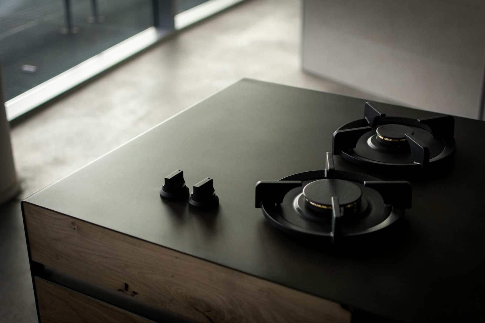 Whirlpool cooktop repair — professional appliance service