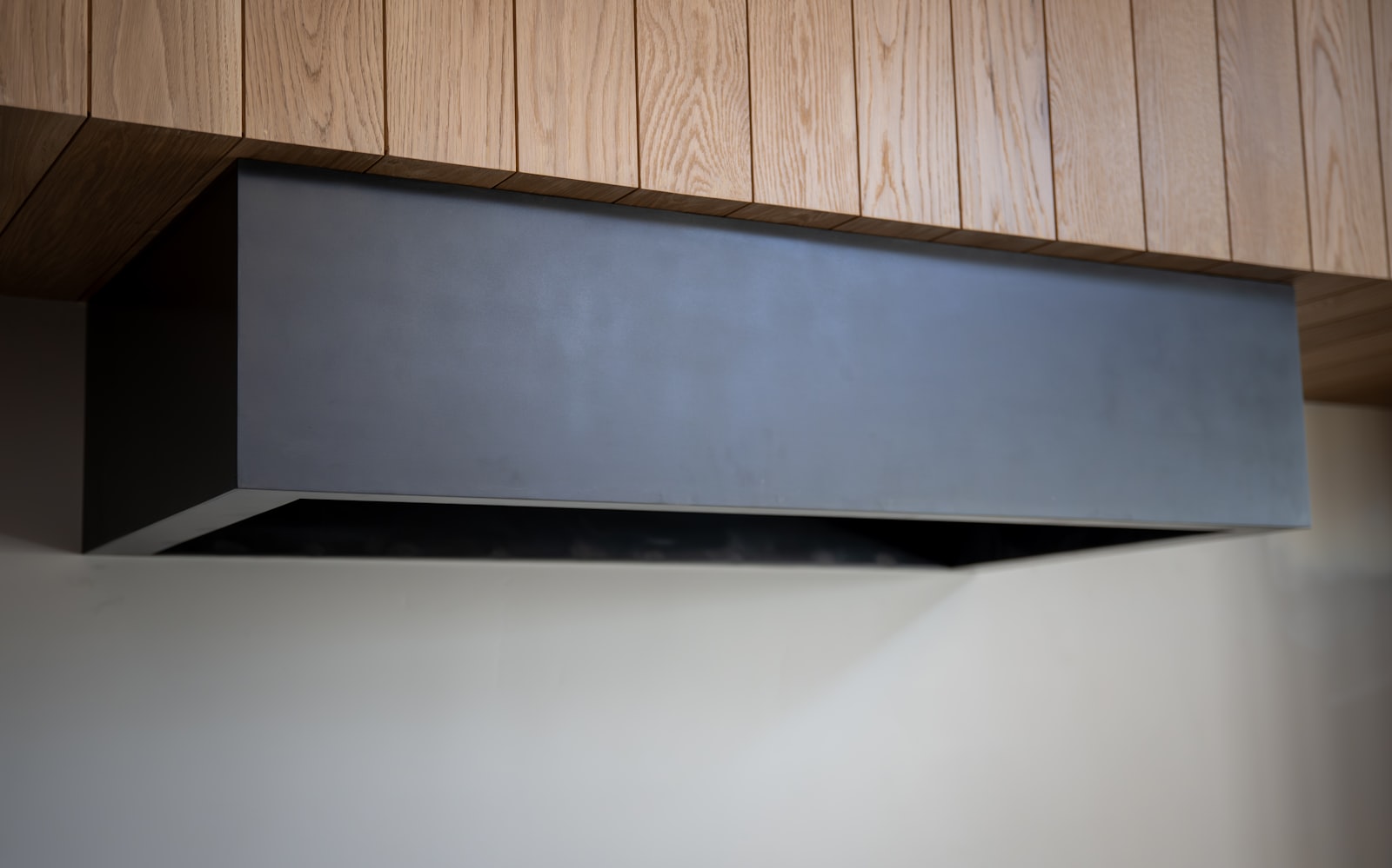 Whirlpool range hood repair — professional appliance service