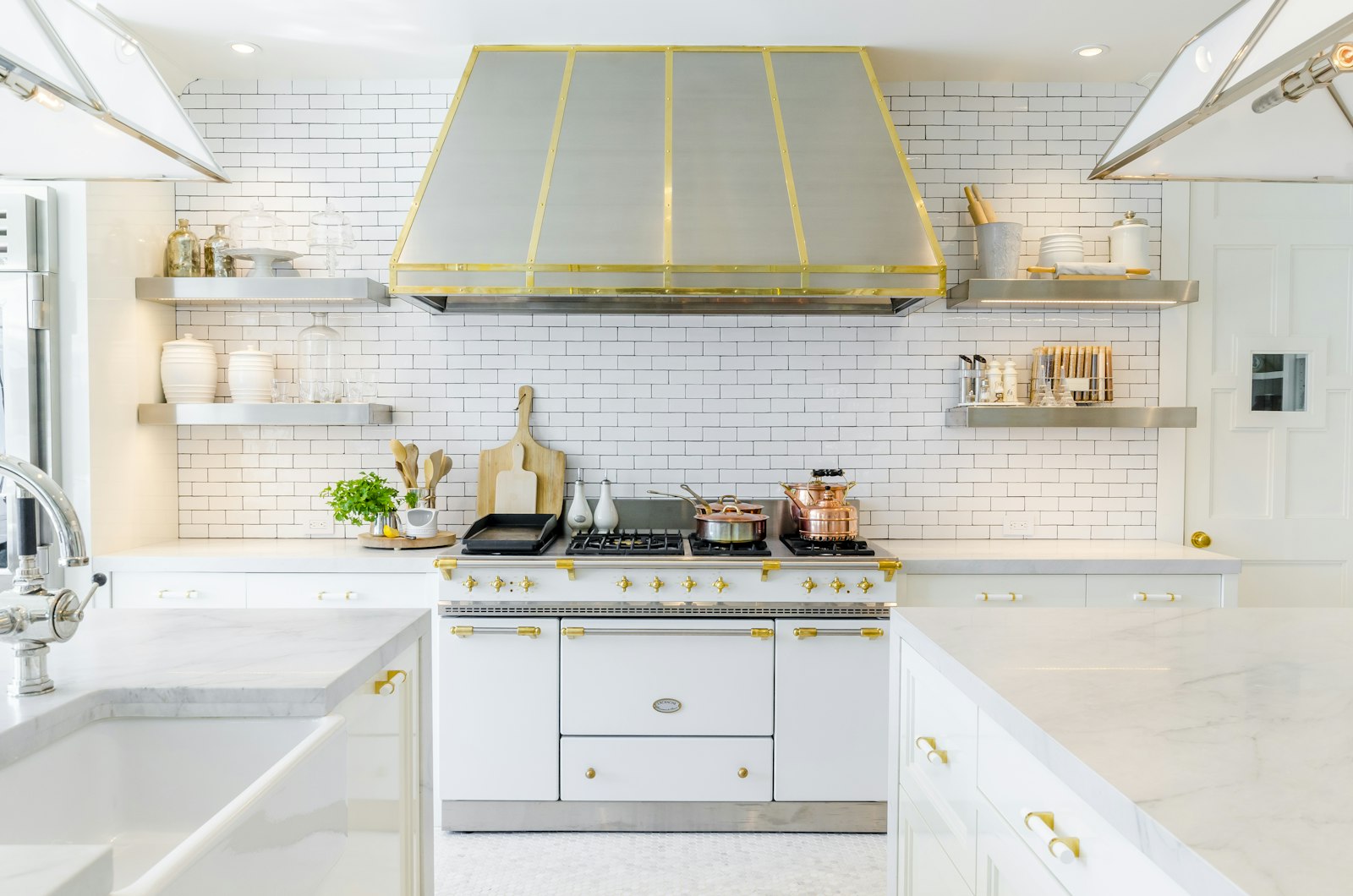 Whirlpool range hood repair — professional appliance service